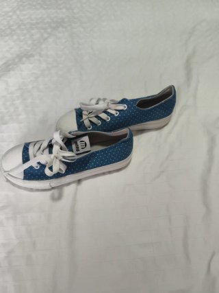 Zapatillas Mustang Talla 37.