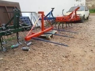 Puas para cargar pacas de paja