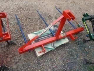 Puas para cargar pacas de paja