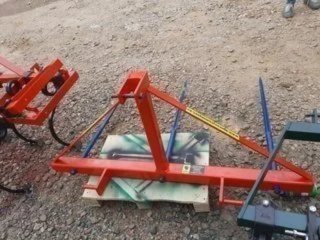 Puas para cargar pacas de paja