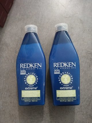 Lote Redken Nature+Science Vegan Extreme 250ml