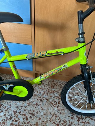 Bicicleta infantil verde
