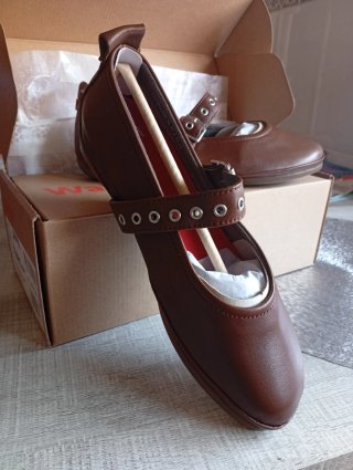 Zapatos planos marrones mujer