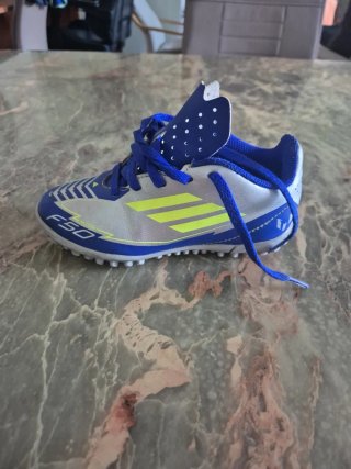 Zapatilla Adidas F50 Messi Talla 28