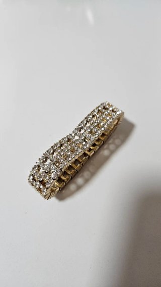 Pulsera elástica con pedrería