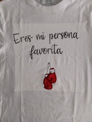 Camisetas personalizadas, pintadas a mano