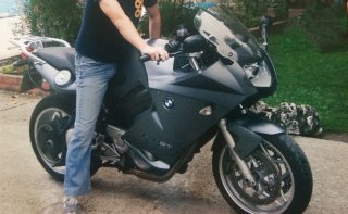 BMW F800ST gris sportbike
