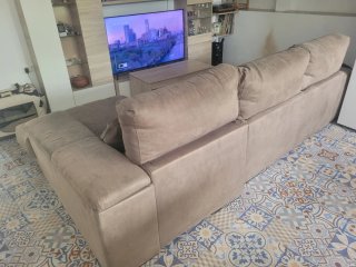 Sofá Chaiselongue 3 metros (Extraíble + 2 Puff)