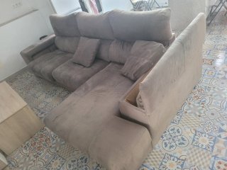 Sofá Chaiselongue 3 metros (Extraíble + 2 Puff)