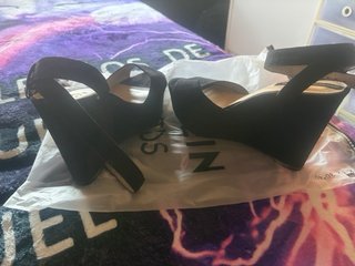 Zapatos de cuña negros Pull&Bear