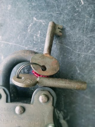 Candado Wattan IND/Nadeem Lock con llaves