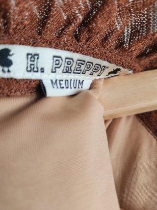 Vestido Highly Preppy volantes marrón T.M
