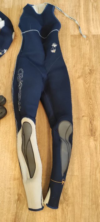 Traje neopreno 2 piezas Tribord+ escarpines+aletas