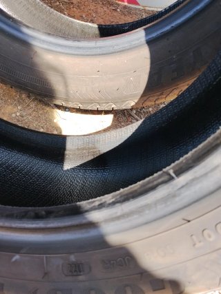 Neumáticos de coche Los dos 50euros