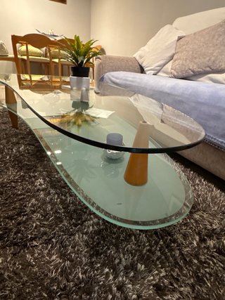 Mesa de centro cristal y madera patas
