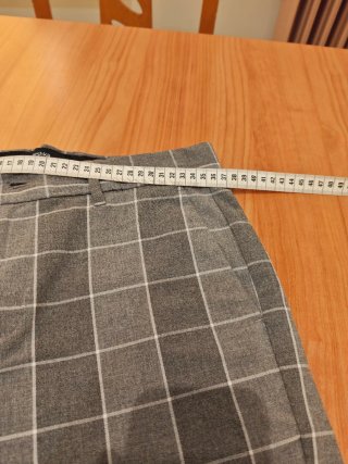 Pantalón pitillo Bershka cuadros hombre