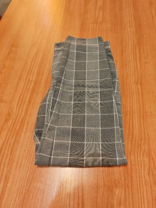 Pantalón pitillo Bershka cuadros hombre