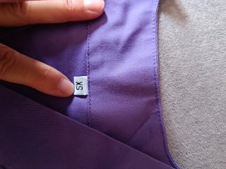 Uniforme de trabajo morado
