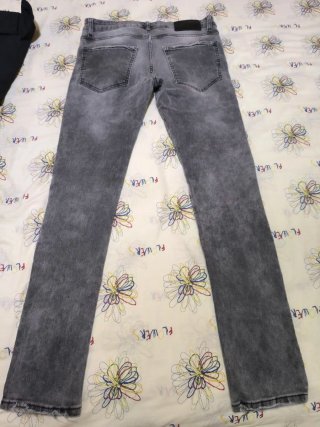 Pantalones vaqueros grises hombre tipo motorista