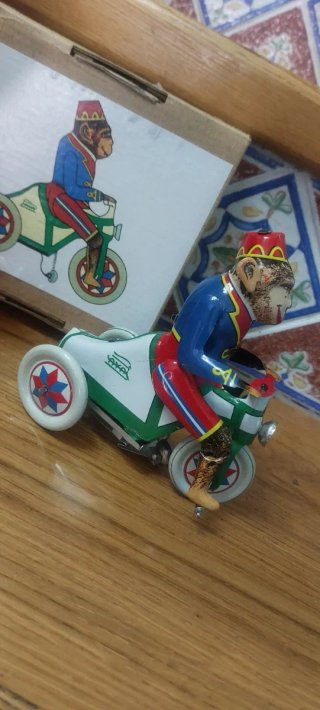 Juguete Paya Mono Triciclo Cuerda Antiguo Reprod