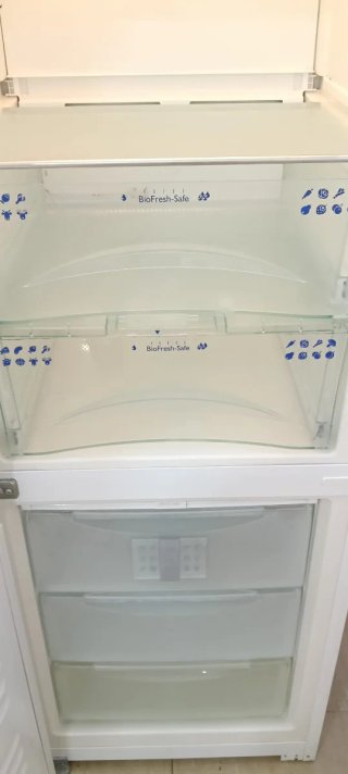 NEVERA COMBI LIEBHERR NO FROST ENERGÍA A+