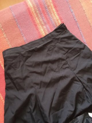 Falda Rociera Negra Lunares Blancos Talla Única