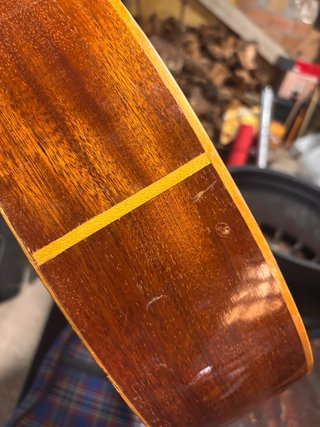 Guitarra clásica antigua