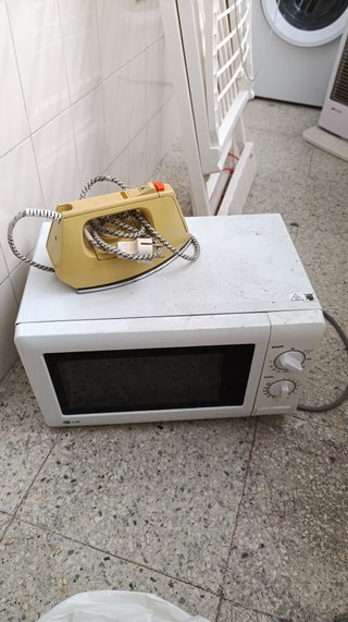 Microondas LG y plancha antigua no funcionan
