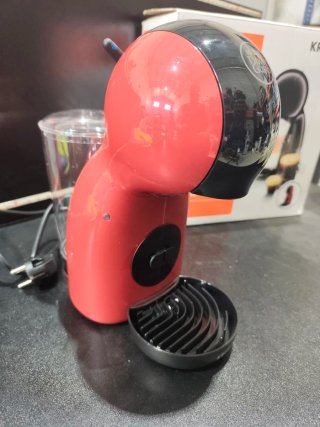 Cafetera Dolce Gusto Krups Roja