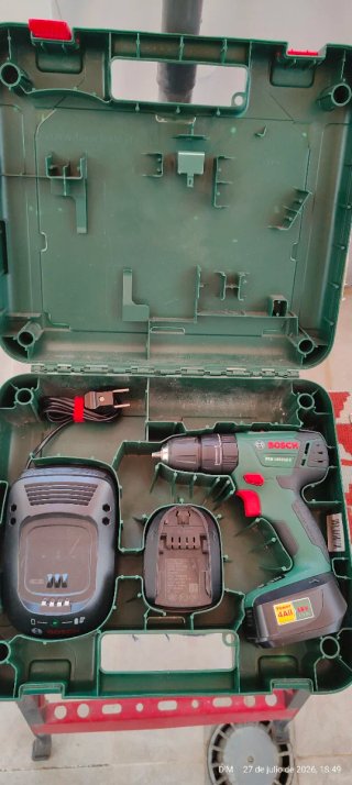 Taladro Percutor Bosch PSB 1800 L-2