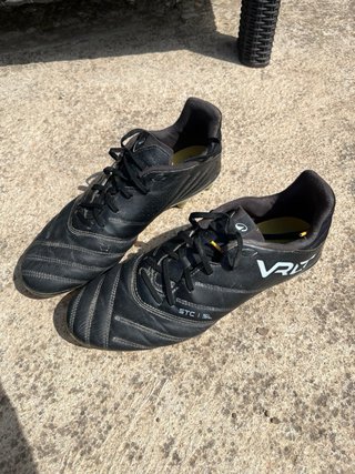Botas Fútbol VRLT Matador FG Piel Negras