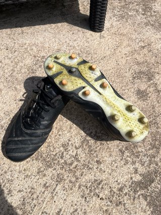 Botas Fútbol VRLT Matador FG Piel Negras