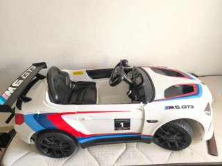 Coche eléctrico BMW M6 GT3 infantil