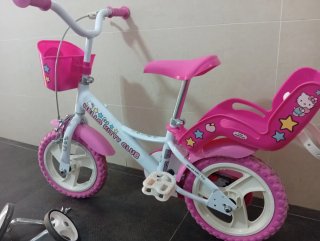 Bicicleta Niña Hello Kitty Club