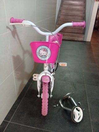 Bicicleta Niña Hello Kitty Club