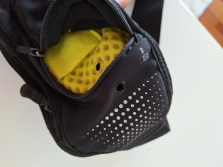Riñonera Nike FitDry Negra