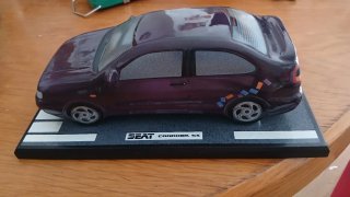 Figura Seat Cordoba SX Porcelana