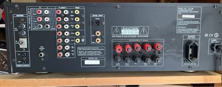 Harman Kardon AVR 200 Receptor AV Negro