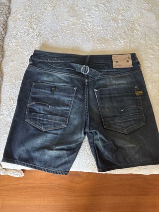 Bermuda G-Star RAW  Talla 28 Largo 36
