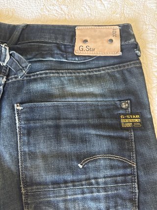 Bermuda G-Star RAW  Talla 28 Largo 36