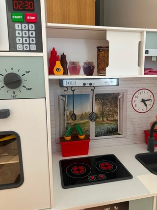 Cocinita de juguete casi nueva