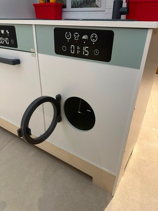 Cocinita de juguete casi nueva