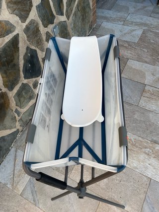 Bañera Stokke plegable con patas