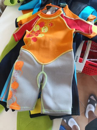 Lote Traje de neopreno infantil