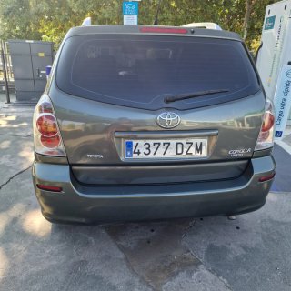 Toyota Verso 2006