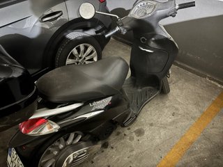 Piaggio Liberty 125cc Scooter Negra