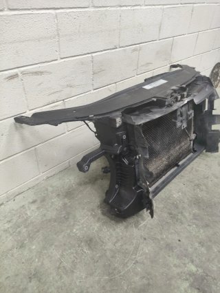 Radiador y soporte frontal VW Passat B7 2.0 TDI
