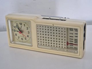 REVEIL-RADIO QUARTZ 1970s