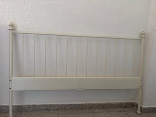 Cabezal de cama metálico blanco