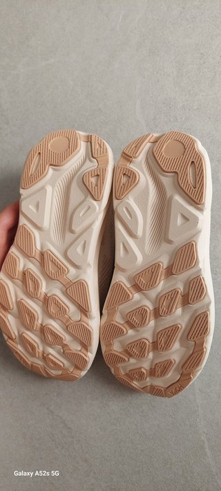 Hoka Clifton 9 Beige/Bianco Donna